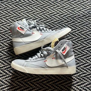 Nike High-Top Women’s Blazer Sneakers